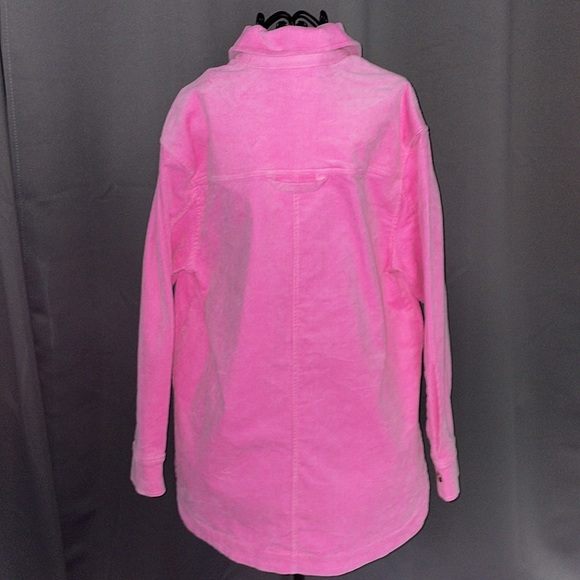 NWT.  Women’s Pink Corduroy Button down shirt.  Size 34. - Picture 4 of 9